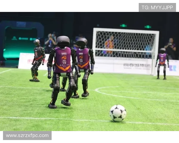 南京足球队与武汉足球队赛后复盘分析球员个人能力的对比与启示 南京足球队与武汉足球队赛后复盘分析球员个人能力的对比与启示