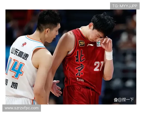 CBA精彩对决山东队迎战福建队全场比赛视频回顾与精彩瞬间解析