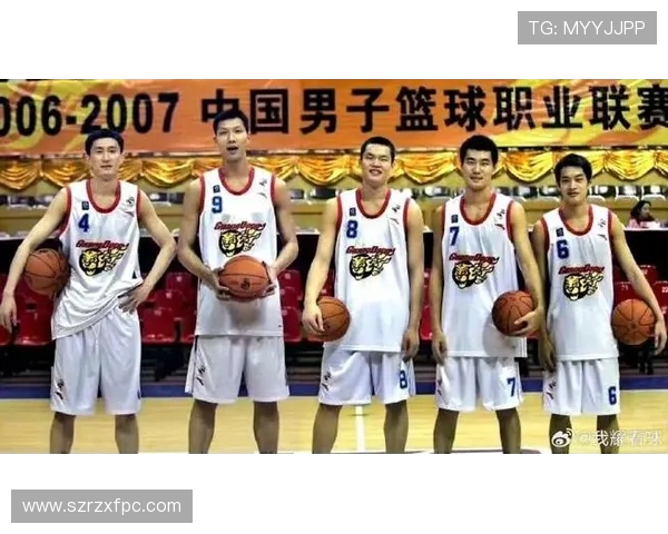 周鹏：从篮球场上的拼搏者到生活中的追梦人，探索他的成长与蜕变之路