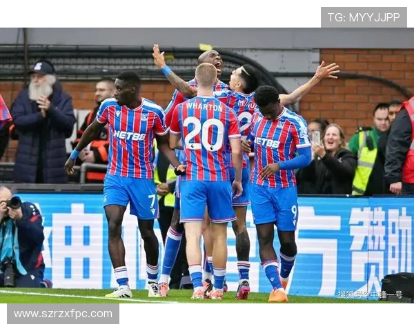 拜仁慕尼黑与拿玻里激战在即谁能在欧冠赛场笑到最后