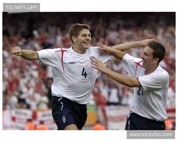 英格兰足球队迎战多伦多队精彩对决期待激烈碰撞与精彩瞬间