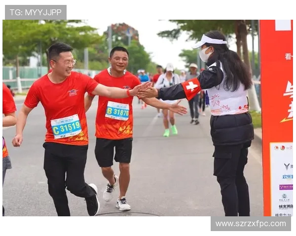 上海飞盘队在马拉松大满贯中的拼搏历程与荣耀时刻分享